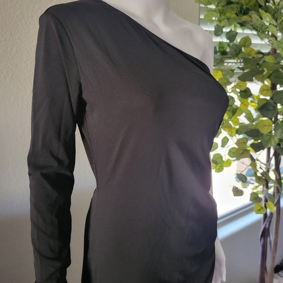 H&M One Shoulder Bodycon Dress-NEW YEARS EVE PERFECTION - Picture 2 of 7